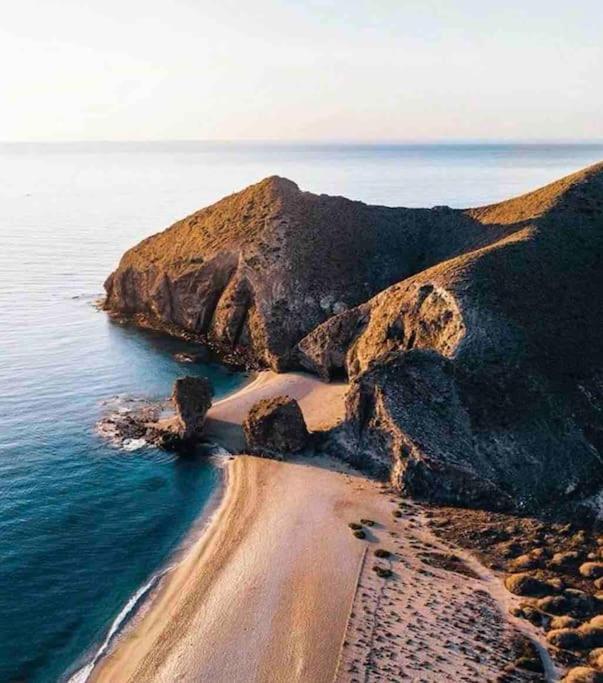 El Playaiso De Aguamarga Apartment Агуа Амарга Екстериор снимка